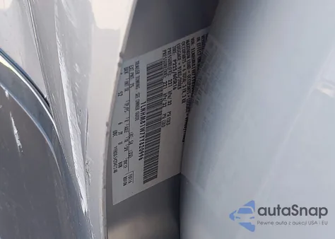 2000 Lincoln Town Car Executive из США, поврежденный, VIN 1LNHM81W7YY820996